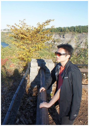 Hongyu Zhu